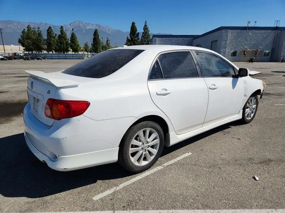 2010 TOYOTA COROLLA S  