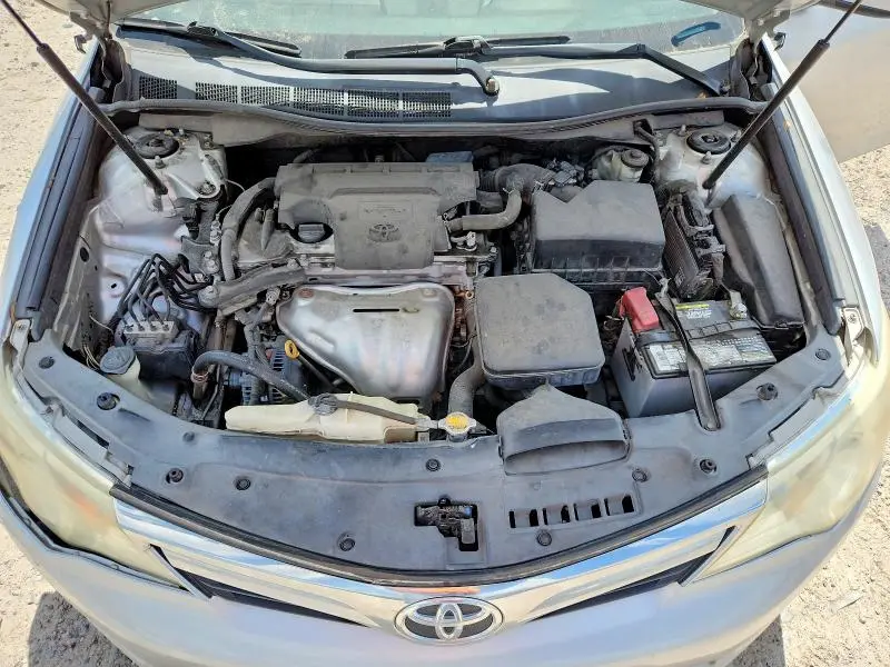 2012 TOYOTA CAMRY XLE  
