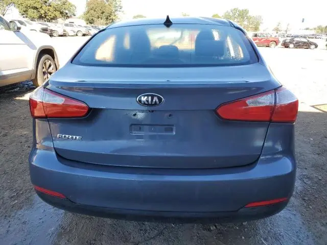 2016 KIA FORTE LX  