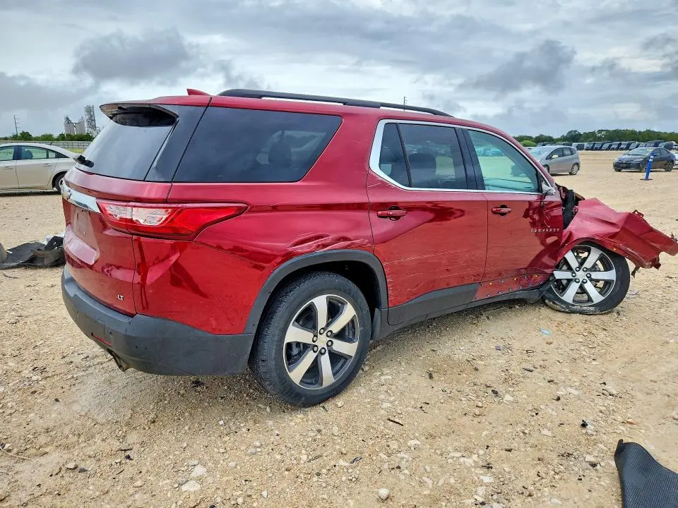 2021 CHEVROLET TRAVERSE LT  