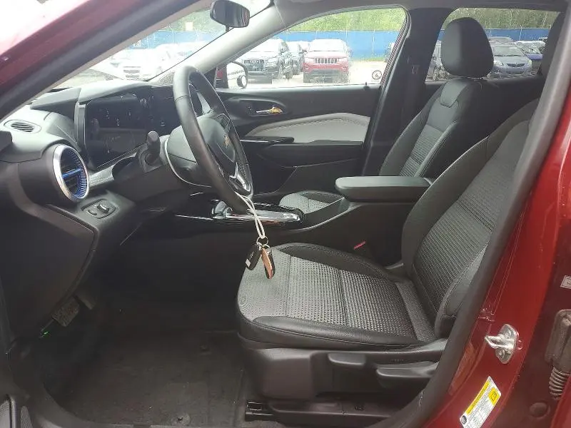2025 CHEVROLET TRAX 1LT  