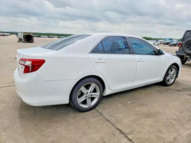 2013 TOYOTA CAMRY LE  