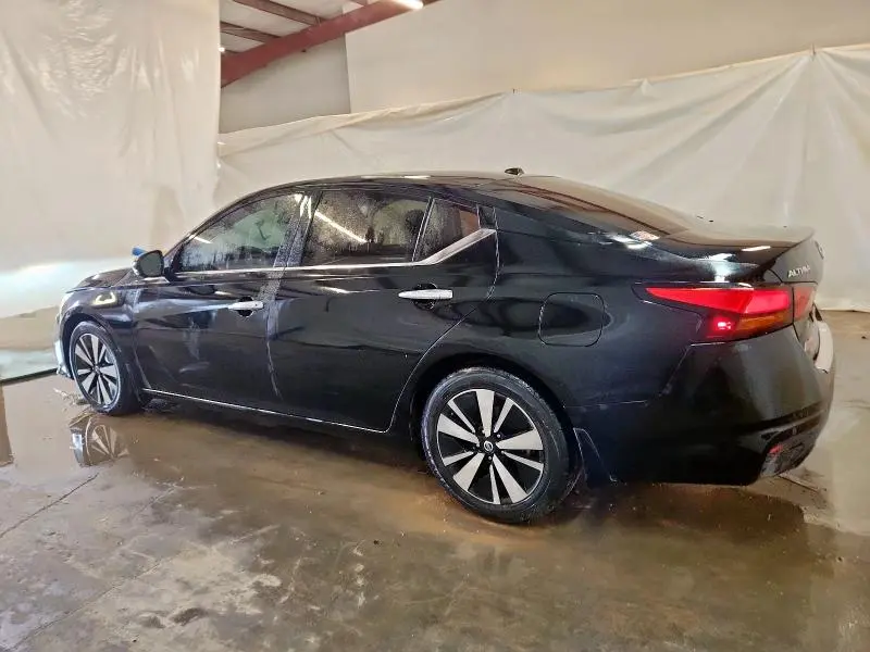2021 NISSAN ALTIMA SL