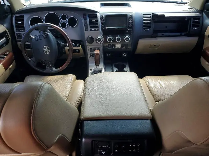 2012 TOYOTA SEQUOIA PLATINUM  