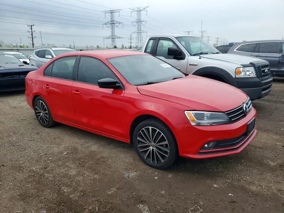 2016 VOLKSWAGEN JETTA SPORT  