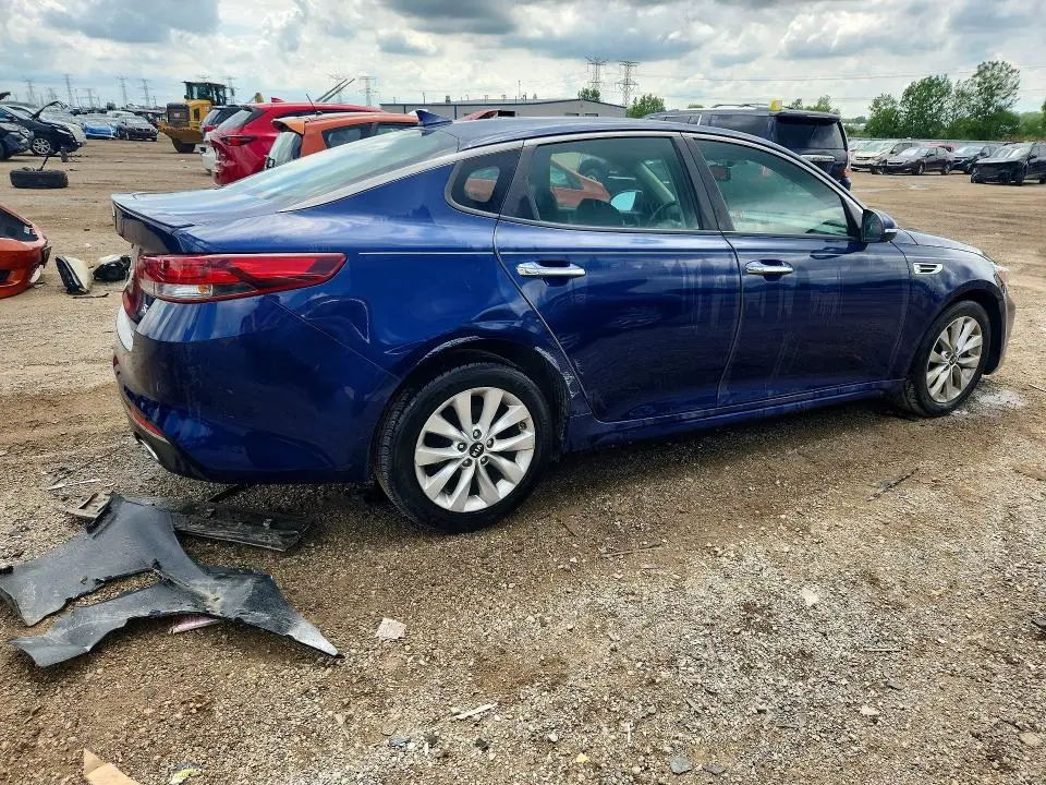 2018 KIA OPTIMA S  