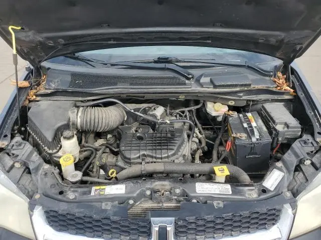 2013 DODGE GRAND CARAVAN SE  