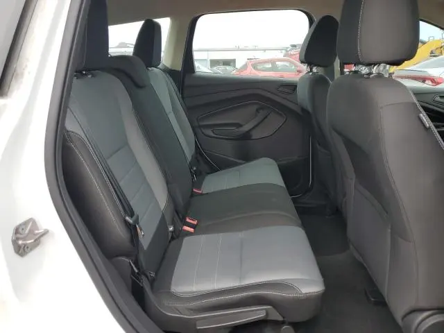 2017 FORD ESCAPE S  