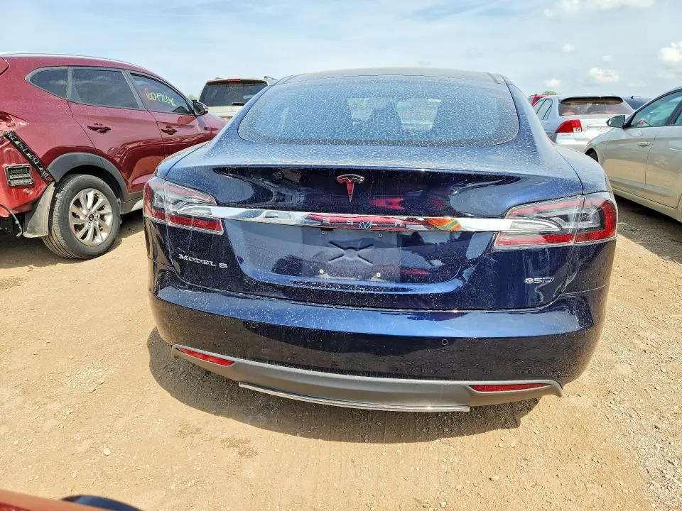 2015 TESLA MODEL S 85D  