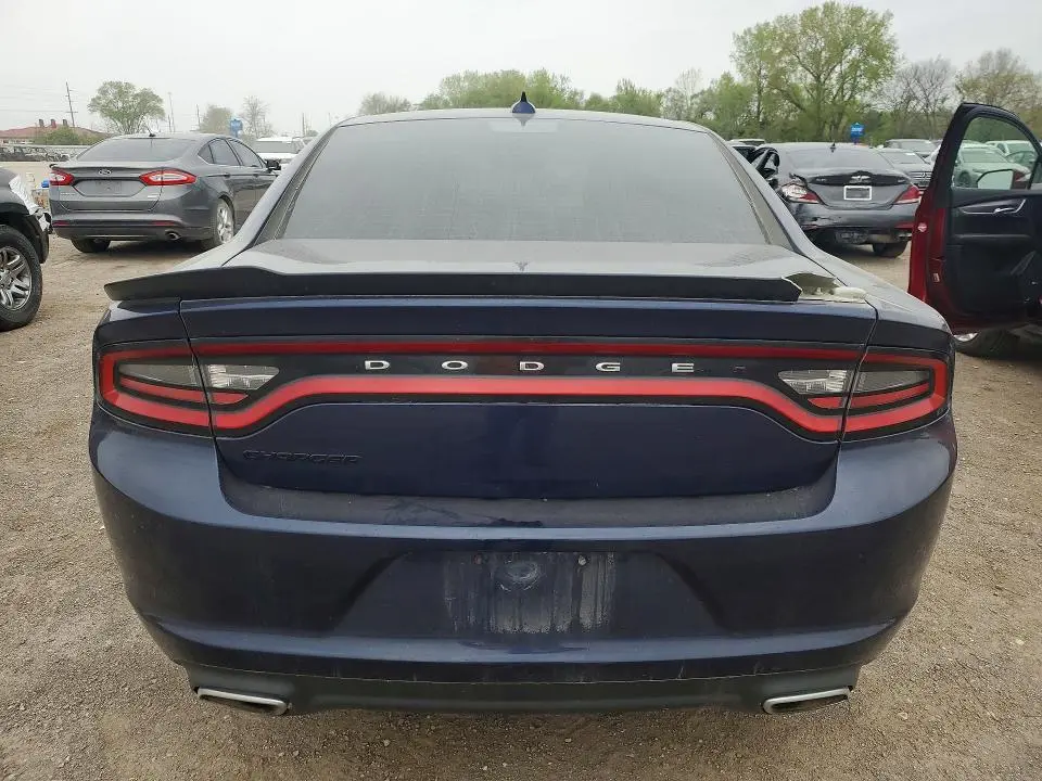 2017 DODGE CHARGER SXT  