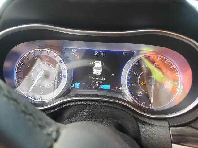 2016 CHRYSLER 300 LIMITED  