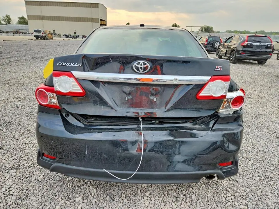 2011 TOYOTA COROLLA S  