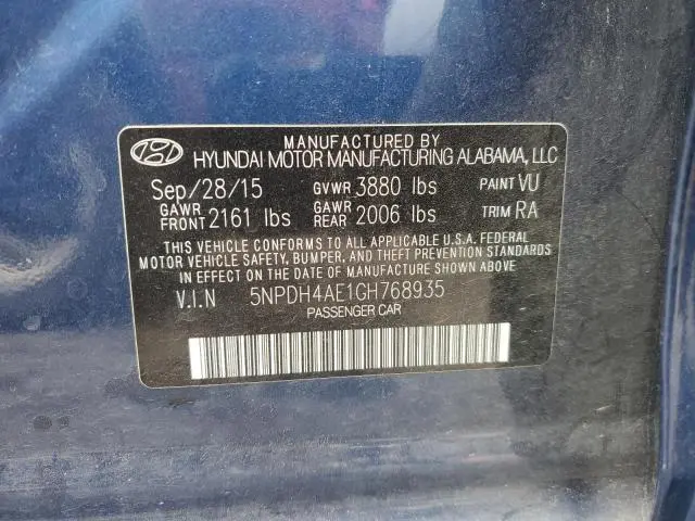 2016 HYUNDAI ELANTRA SE