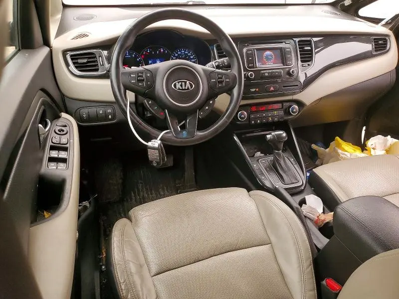 2015 KIA RONDO   