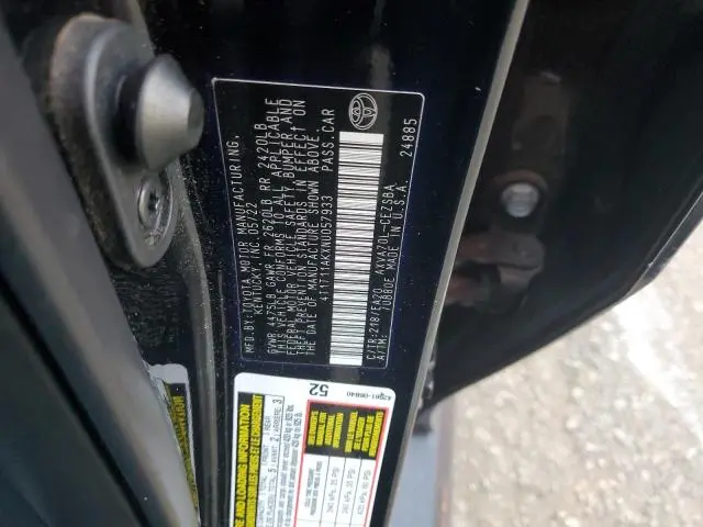 2022 TOYOTA CAMRY SE  