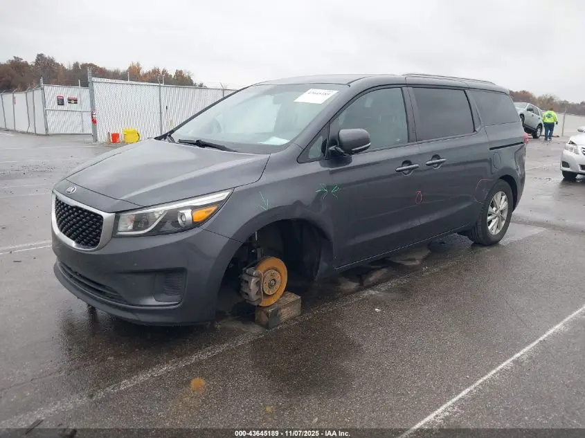 2016 KIA SEDONA LX