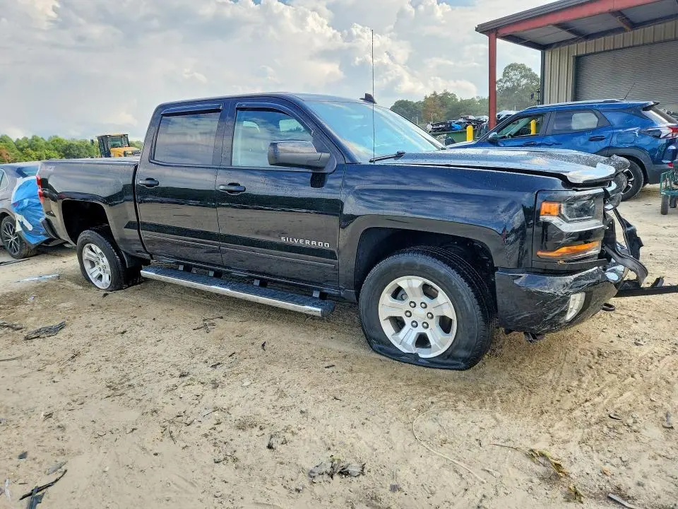 2017 CHEVROLET SILVERADO K1500 LT  
