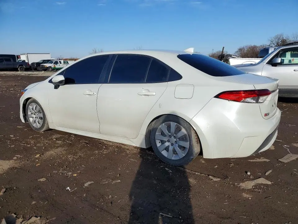 2021 TOYOTA COROLLA LE  