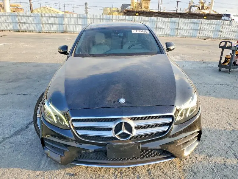 2017 MERCEDES-BENZ E 300  
