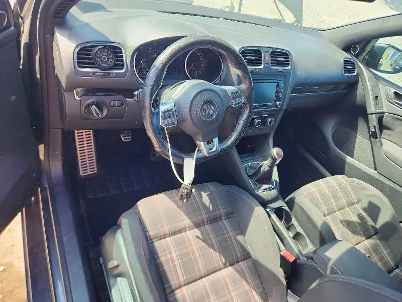 2010 VOLKSWAGEN GTI   