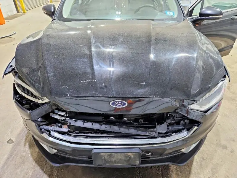 2018 FORD FUSION TITANIUM  