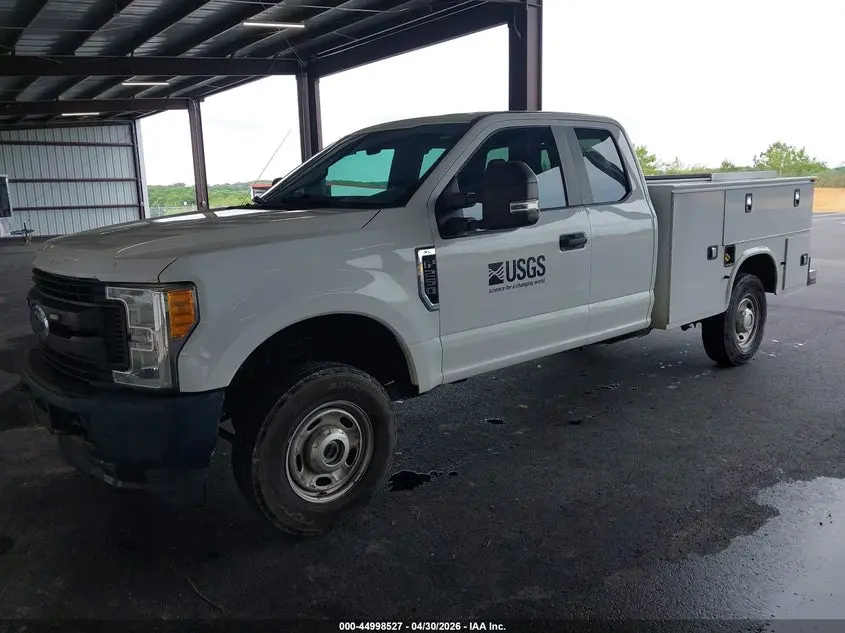 2017 FORD F-250 XL