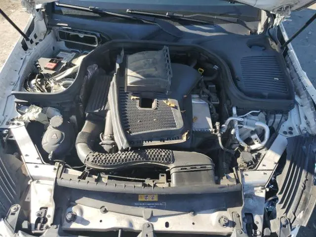 2016 MERCEDES-BENZ GLC 300