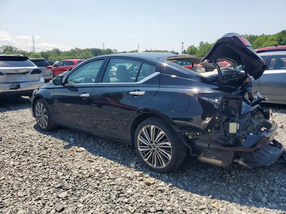 2024 NISSAN ALTIMA SL  