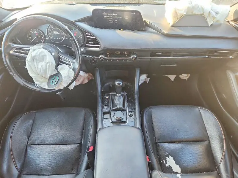 2022 MAZDA 3 PREMIUM  