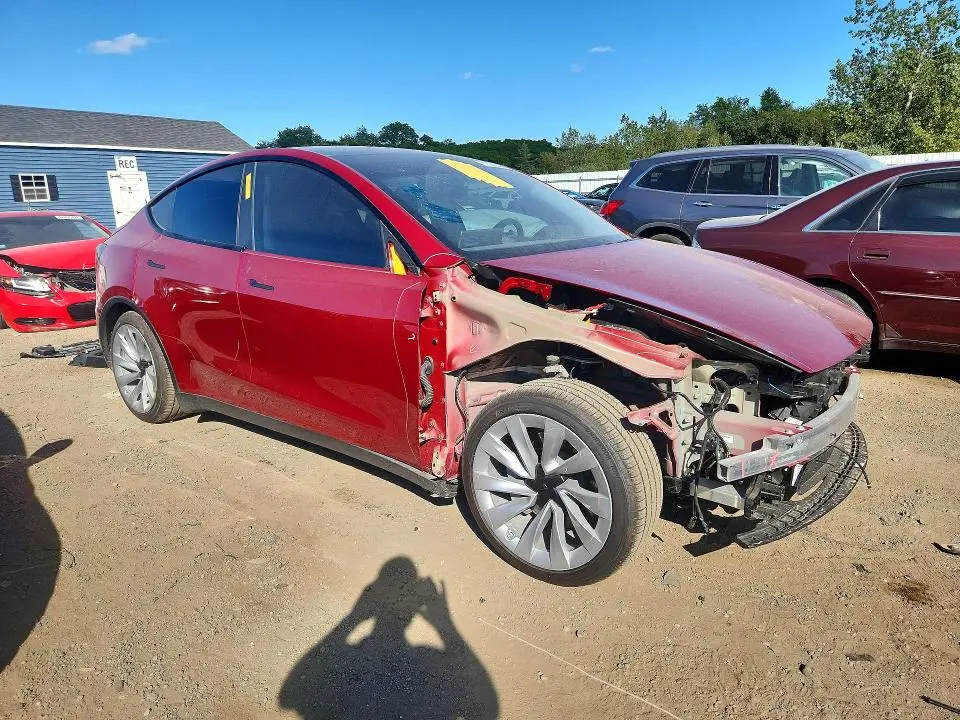 2026 TESLA MODEL Y   