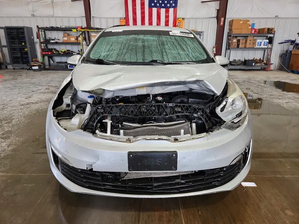 2017 KIA RIO LX  