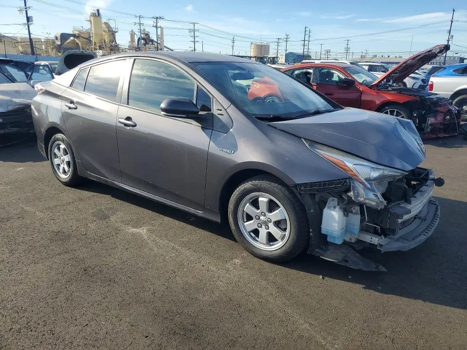 2016 TOYOTA PRIUS   