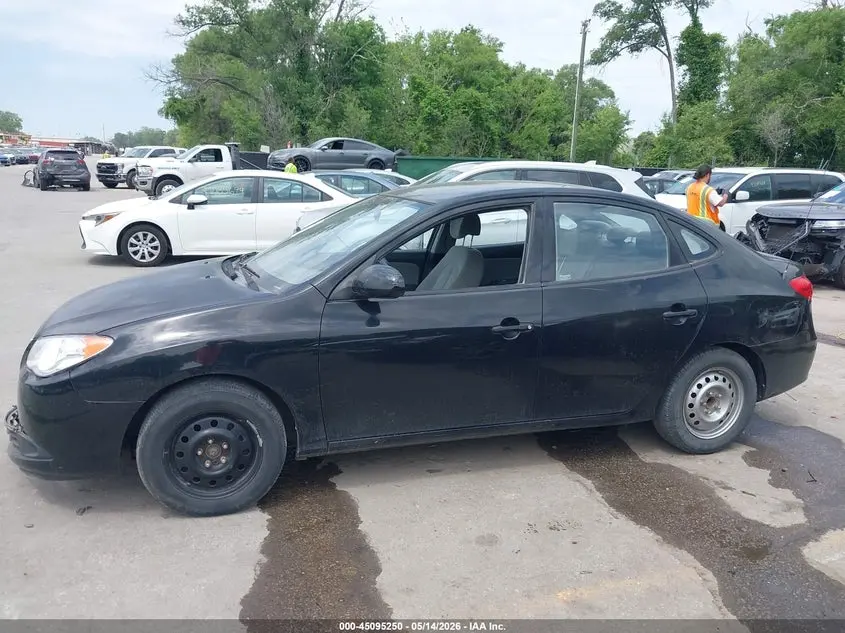 2010 HYUNDAI ELANTRA BLUE
