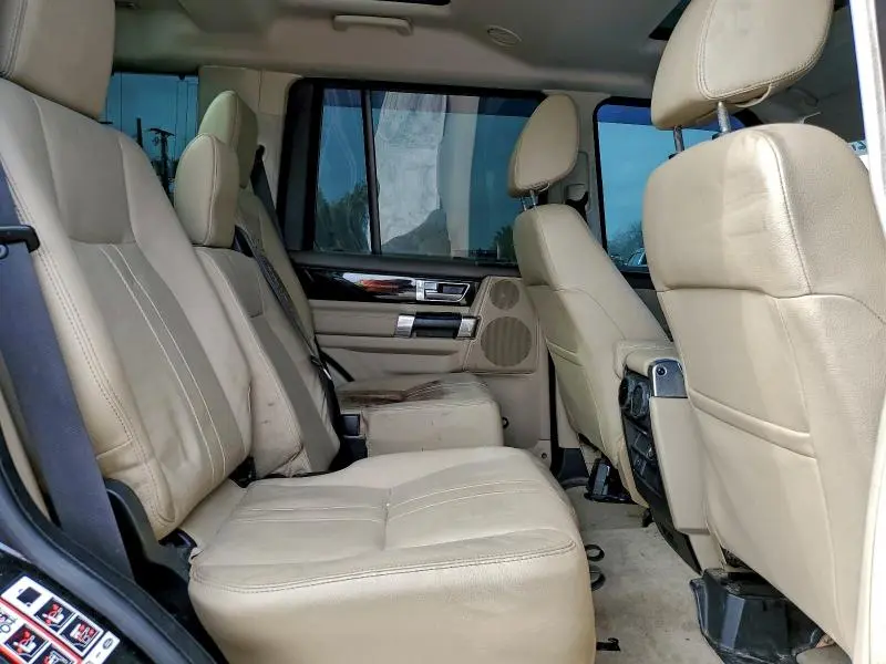 2015 LAND ROVER LR4 HSE  