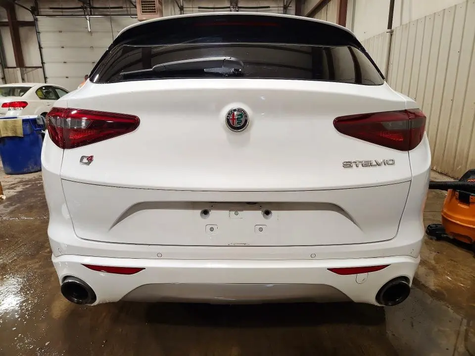 2020 ALFA ROMEO STELVIO   