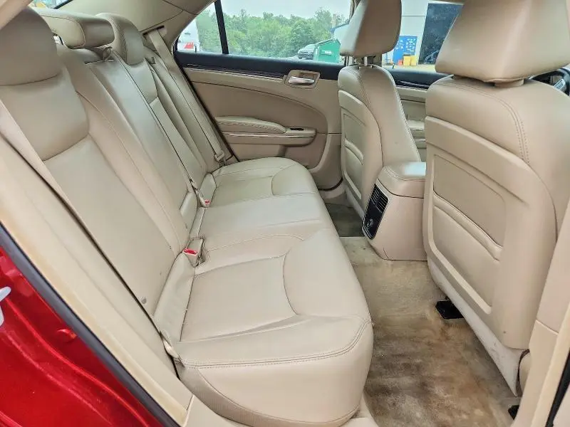 2012 CHRYSLER 300 LIMITED  