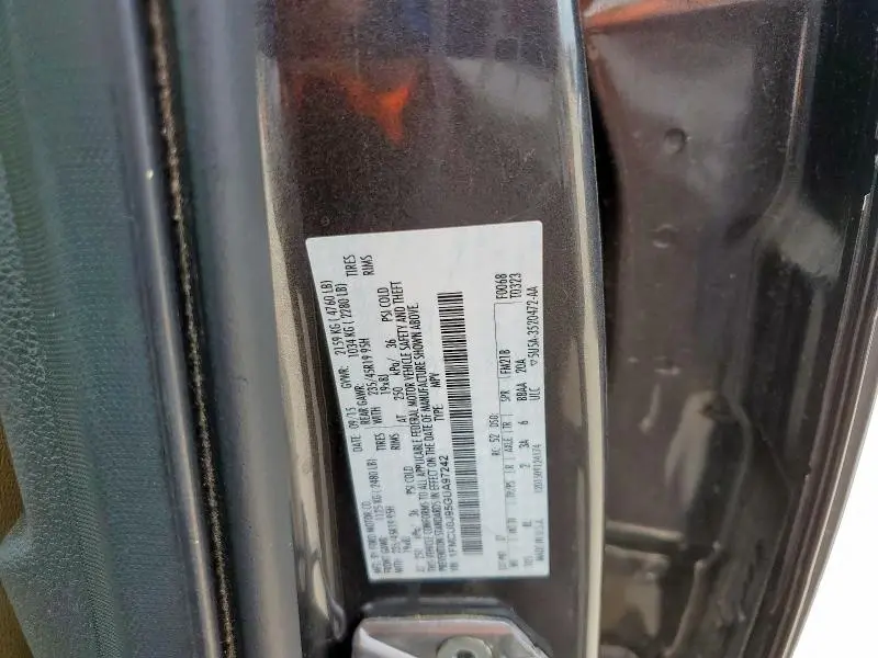 2016 FORD ESCAPE TITANIUM  