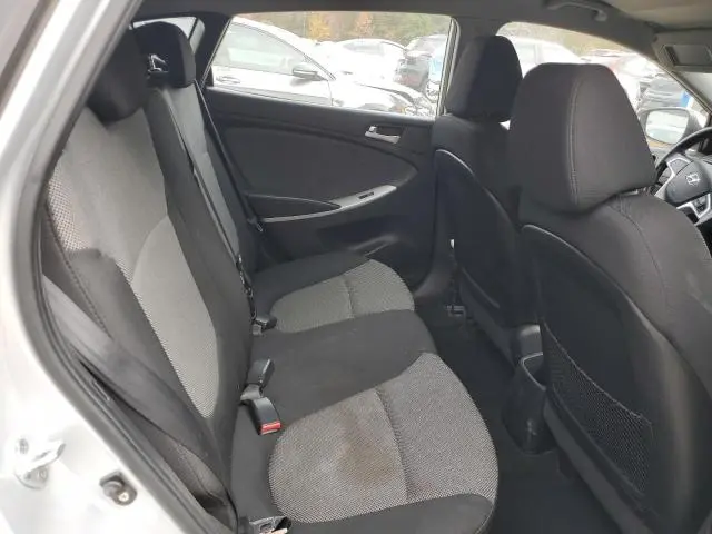 2012 HYUNDAI ACCENT GLS  