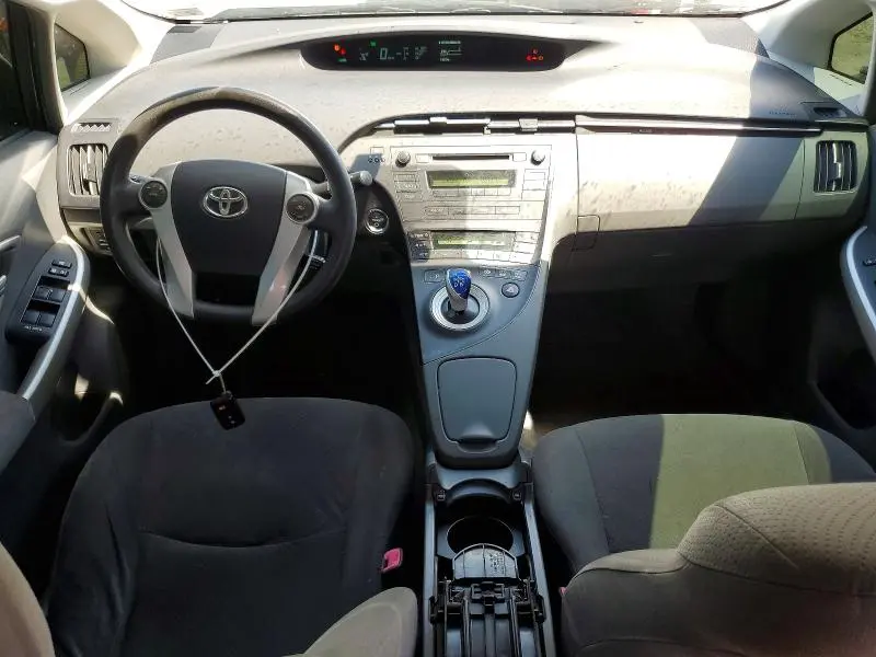 2010 TOYOTA PRIUS II  