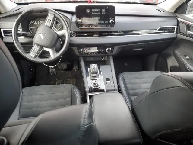 2022 MITSUBISHI OUTLANDER SE  