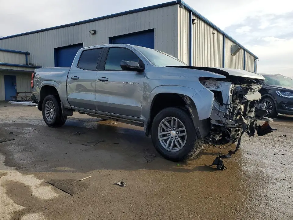 2023 CHEVROLET COLORADO LT  
