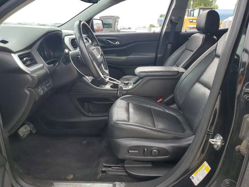 2020 GMC ACADIA SLT  