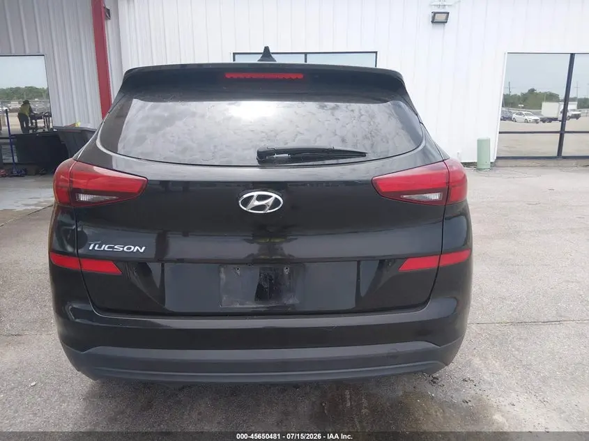 2021 HYUNDAI TUCSON SE