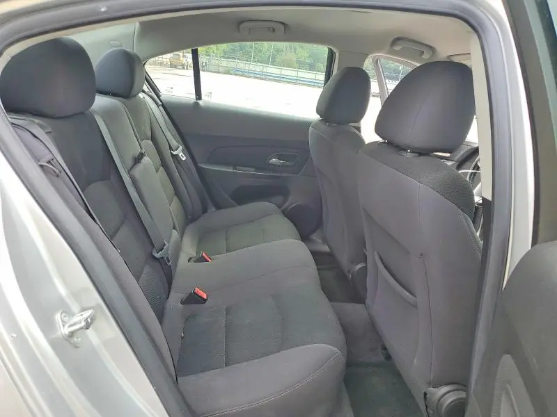 2012 CHEVROLET CRUZE LT  