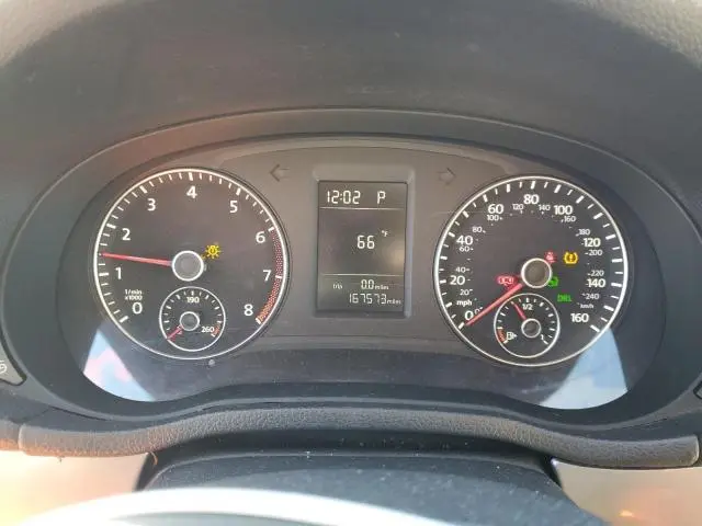 2013 VOLKSWAGEN PASSAT S  