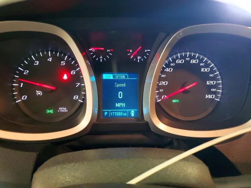 2017 CHEVROLET EQUINOX LT  
