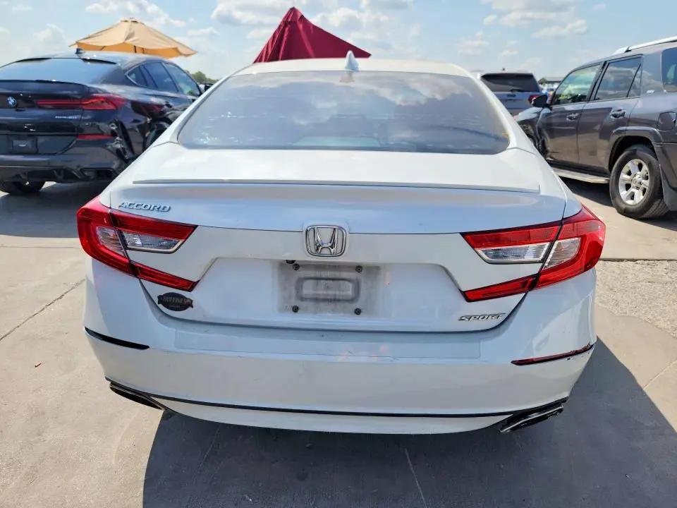 2019 HONDA ACCORD SPORT  