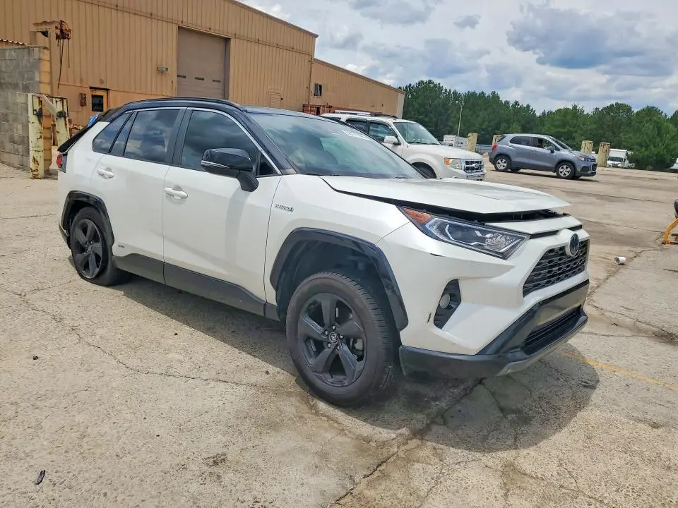 2019 TOYOTA RAV4 XSE  