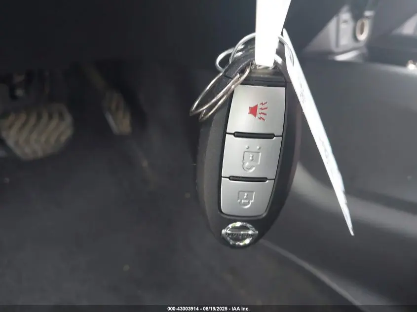 2016 NISSAN ROGUE SV