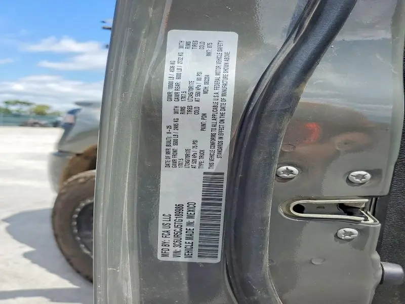 2026 RAM 2500 TRADESMAN  